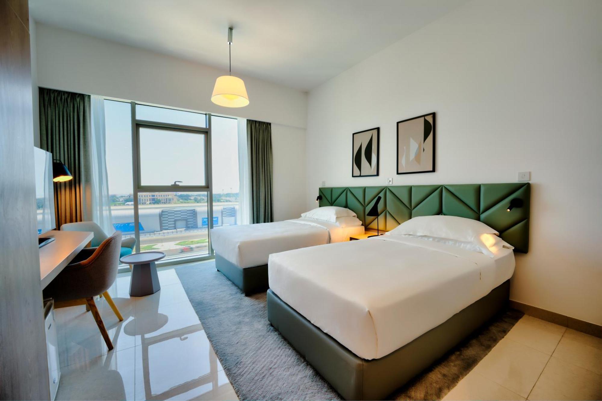 Capital Hotel 4*